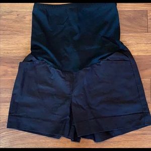 Black maternity shorts